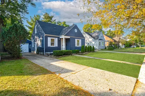1271 W Troy St, Ferndale, MI 48220