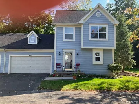 479 Remington, Fenton, MI 48430