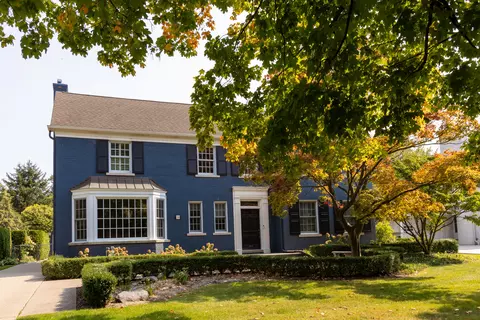 780 Whittier Rd, Grosse Pointe Park, MI 48230