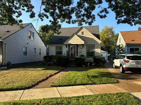 23230 Madison St, Dearborn, MI 48124