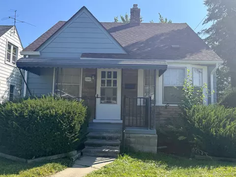 22402 Normandy Ave, Eastpointe, MI 48021