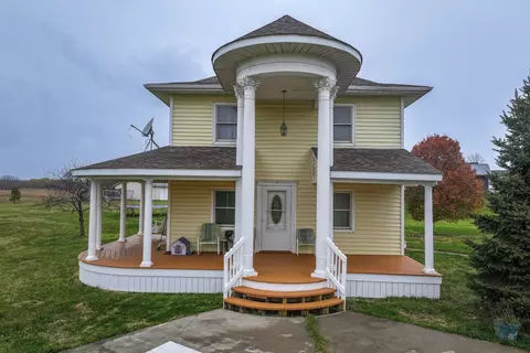 1488 S Cummings Rd, Davison, MI 48423