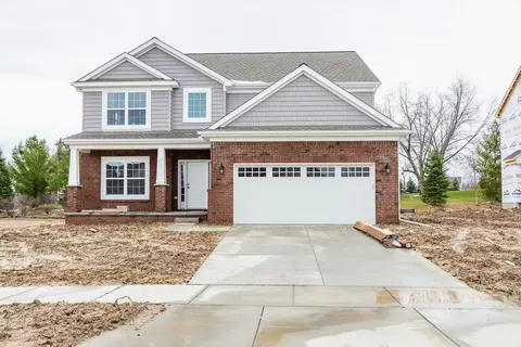 2380 Village Woods Dr, Grand Blanc, MI 48439