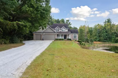 5655 Old Saw Mill Ln, Clyde, MI 48049