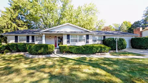 1459 Apple Creek Trl, Grand Blanc, MI 48439