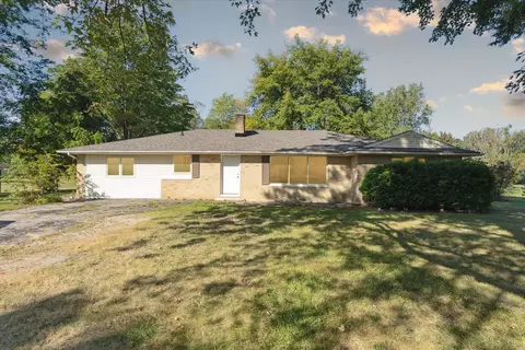 11185 N Jennings Rd, Vienna, MI 48420