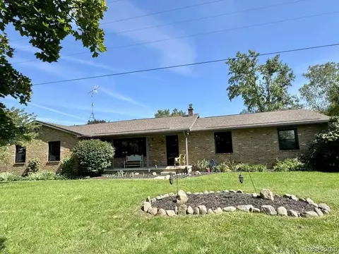 2332 N Williamston Rd, Wheatfield, MI 48895