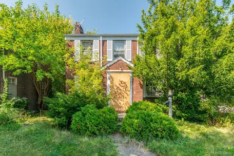 10537 Nottingham Rd, Detroit, MI 48224