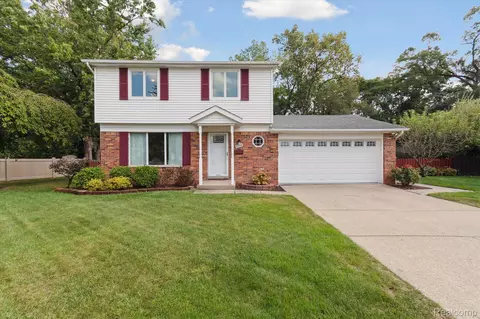 9394 Caprice, Plymouth, MI 48170