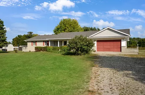 2050 Capac Rd, Berlin, MI 48002