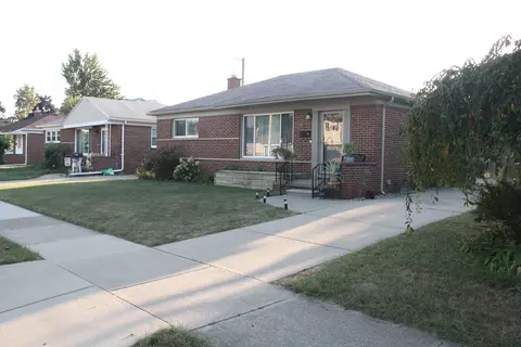 28149 Alger Blvd, Madison Heights, MI 48071