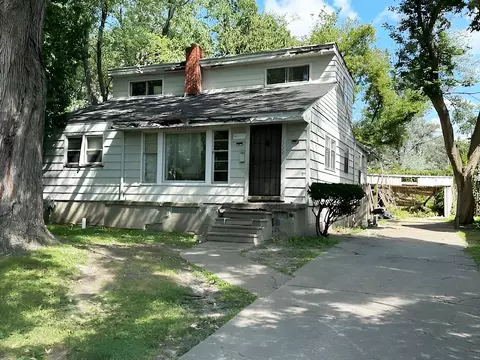 17228 Chapel St, Detroit, MI 48219