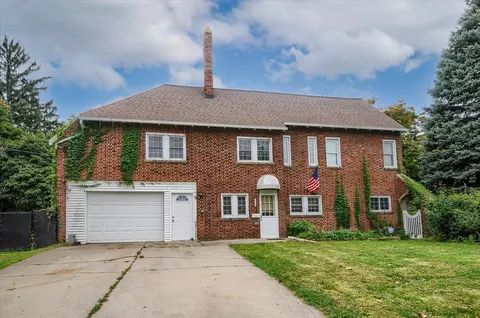 1919 Miller Rd, Flint, MI 48503