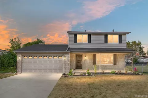 11557 Forrer Dr, Sterling Heights, MI 48312