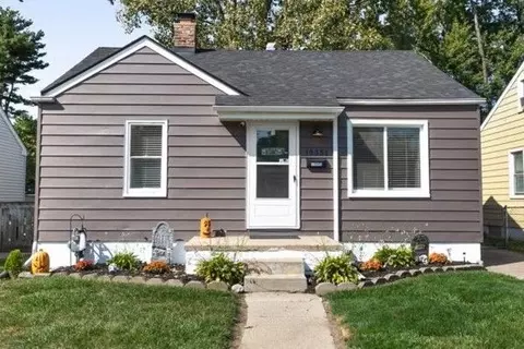 19351 Indian, Redford, MI 48240