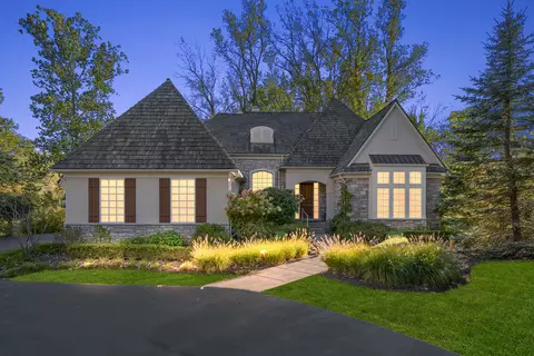 32527 Woodcreek, Franklin, MI 48025