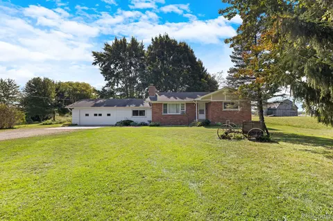 9141 Saint Clair, Casco, MI 48064