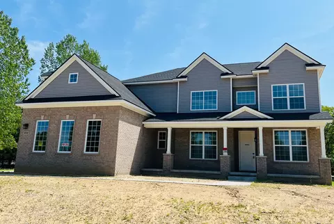 4530 Barbara Kay, White Lake, MI 48383