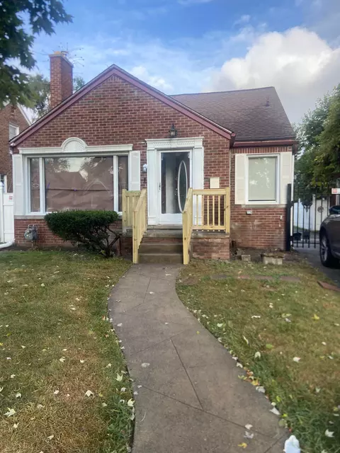 18234 Griggs St, Detroit, MI 48221