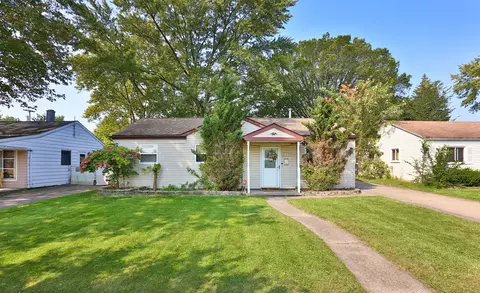 21797 Ehlert Ave, Warren, MI 48089