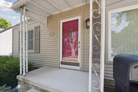 1013 Royal Ave, Royal Oak, MI 48073