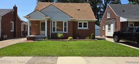 4135 Seymour St, Dearborn, MI 48126