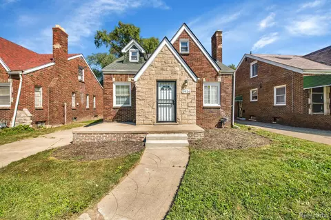 5926 Balfour Rd, Detroit, MI 48224