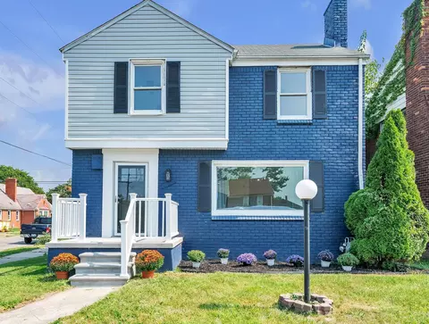 3211 Ewald Cir, Detroit, MI 48238