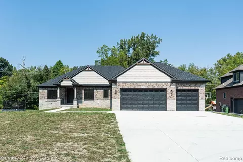 7067 24 Mile Rd, Shelby Township, MI 48316