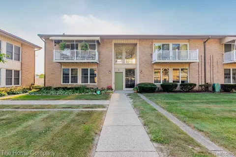 1199 S Sheldon Rd #I57, Plymouth, MI 48170