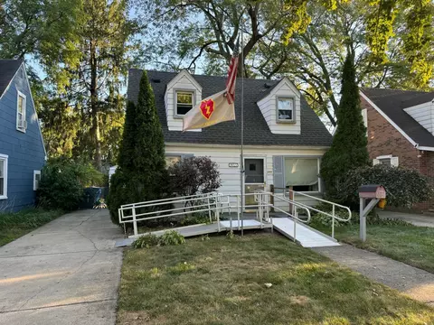 26027 Currier St, Dearborn Heights, MI 48125