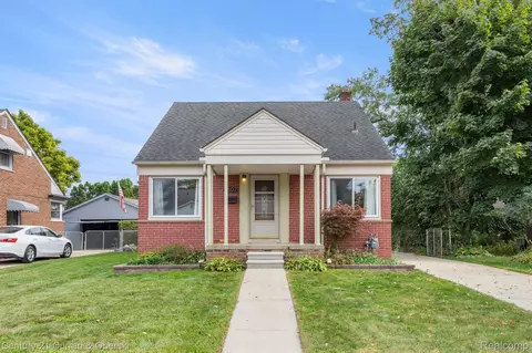 3607 Willow St, Dearborn, MI 48124