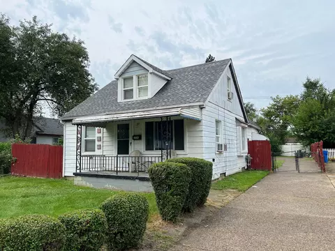 22191 Curie Ave, Warren, MI 48091