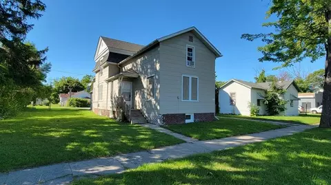 821 N Bond St, Saginaw, MI 48602