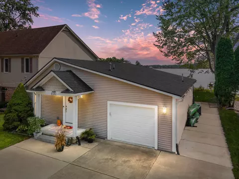 3331 Newton Rd, Commerce, MI 48382