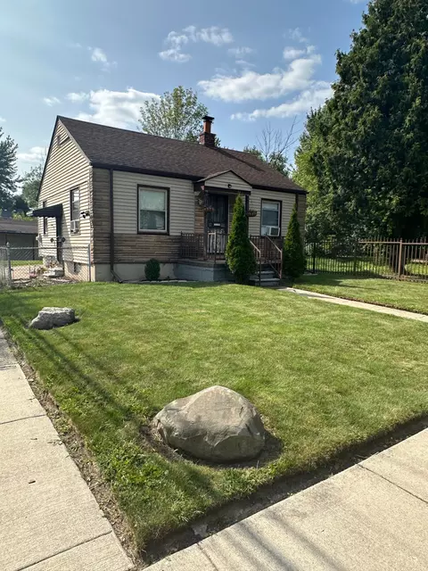 8203 Fielding St, Detroit, MI 48228