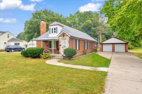 23822 Cunningham Ave, Warren, MI 48091