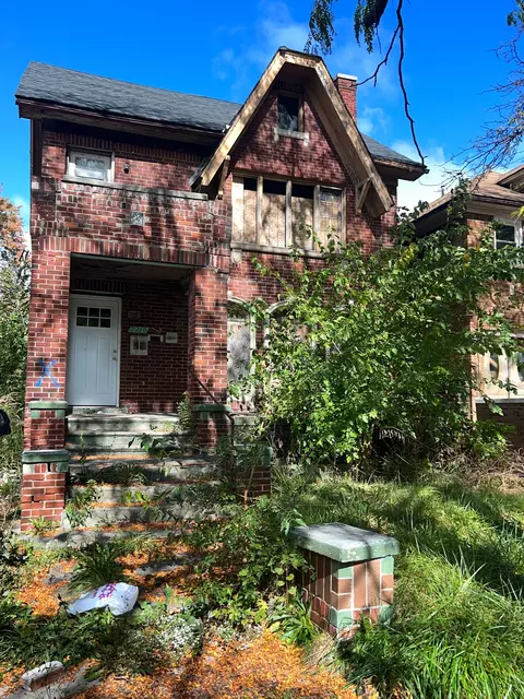 3216 Fullerton St, Detroit, MI 48238