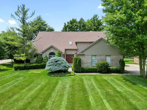 55257 Jewell Rd, Shelby Township, MI 48315