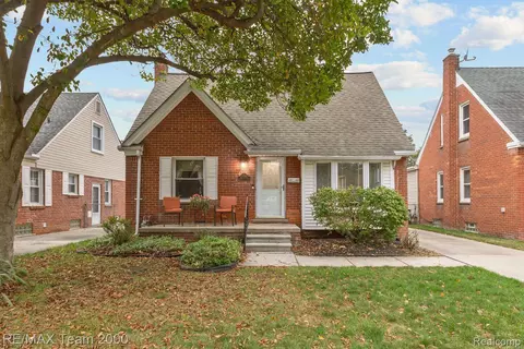 538 Highview St, Dearborn, MI 48128