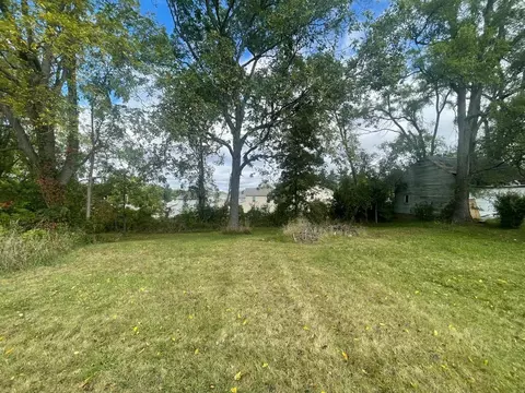 8 Osmun Street, Pontiac, MI 48342