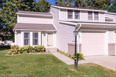 22853 Cranbrooke Dr, Novi, MI 48375