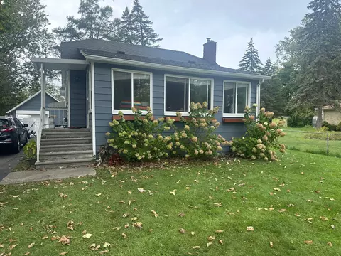 11150 Baraga St, Taylor, MI 48180