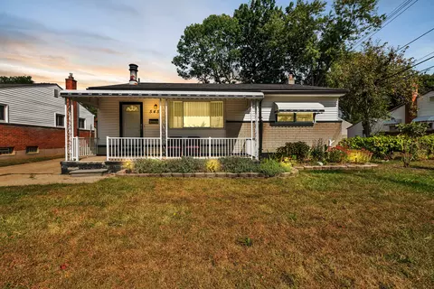 545 Sonia Ave, Madison Heights, MI 48071