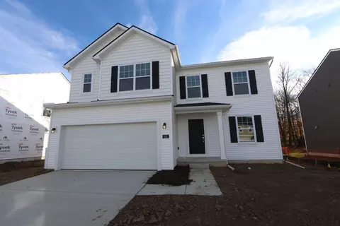 624 Countryside Dr, Chelsea, MI 48118