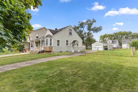 19111 Henry St, Melvindale, MI 48122