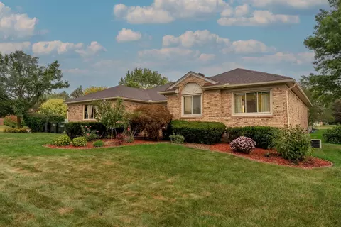 286 Union Dr, Rochester Hills, MI 48307