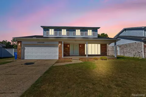 30769 Marrocco Dr, Warren, MI 48088