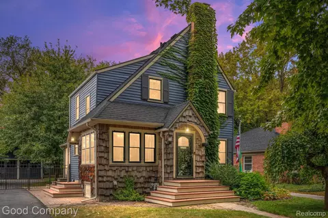 626 Lawson St, Royal Oak, MI 48067