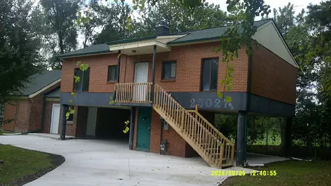 25027 Graham Rd, Redford, MI 48239